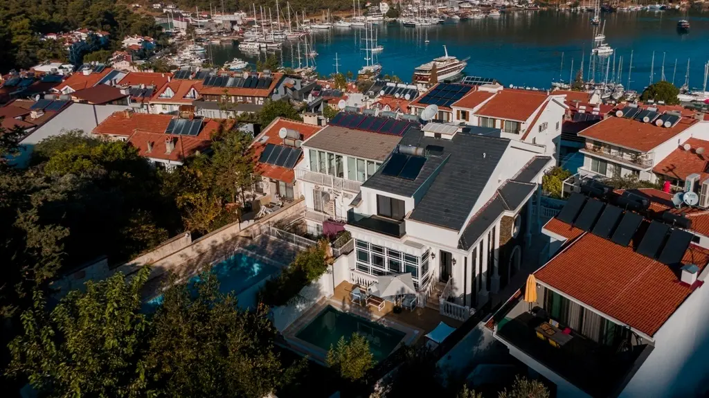Real estate in Karagozler
